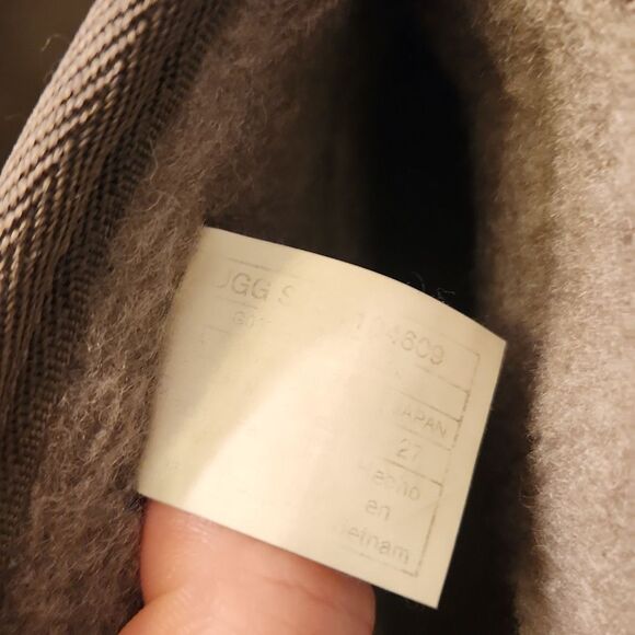 Ugg Australia Olive Green Wedge Heel Suede Ankle Boots w/ Gray Shearling Size 9 - Picture 12 of 12